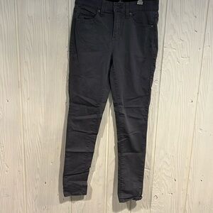 LULAROE Stretchy  SKINNY Grey JEANS. Size 26